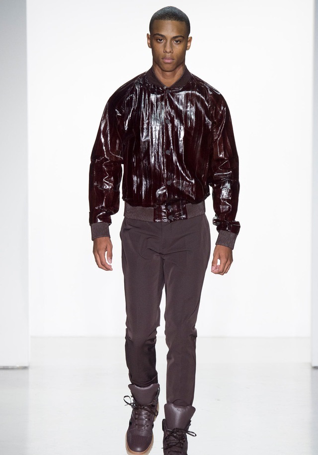 Calvin Klein İlkbahar / Yaz 2015