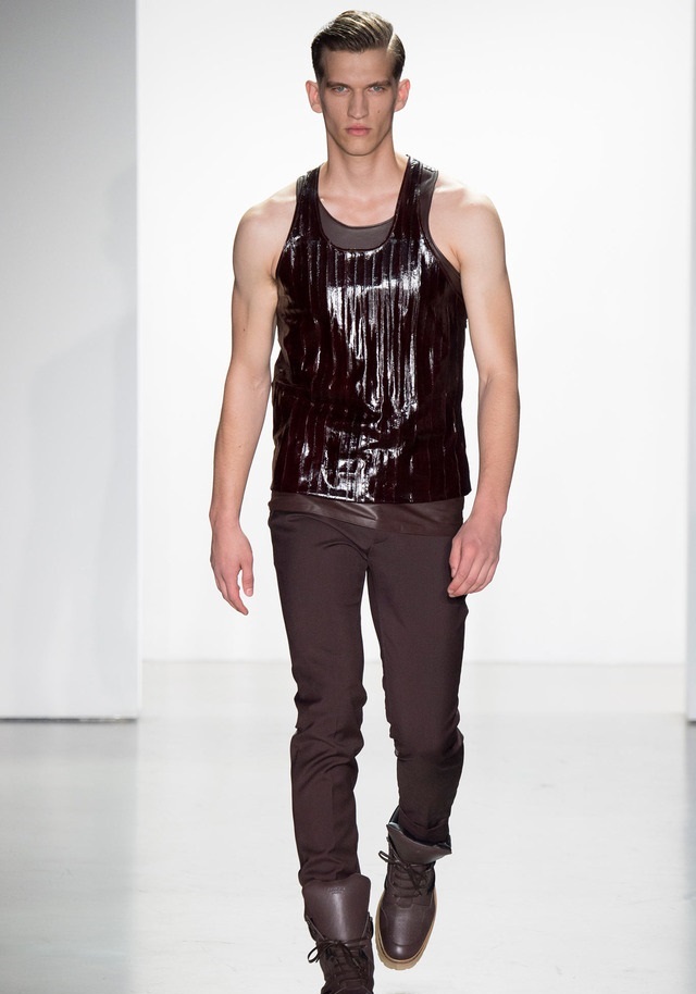 Calvin Klein İlkbahar / Yaz 2015