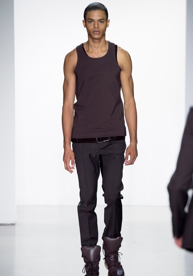 Calvin Klein İlkbahar / Yaz 2015