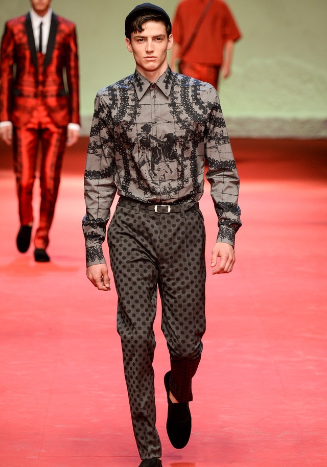 Dolce & Gabbana İlkbahar / Yaz 2015