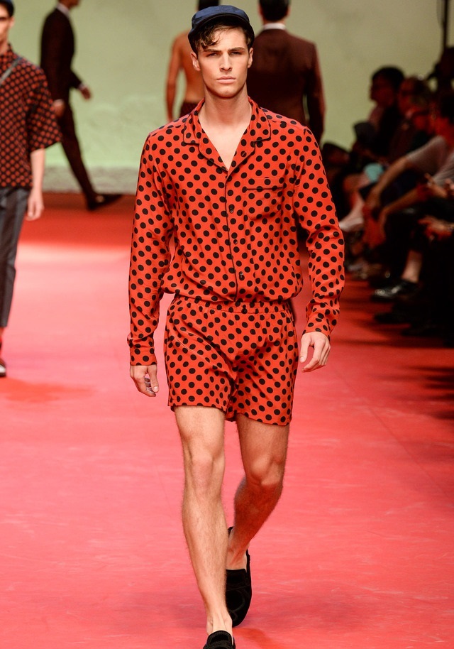 Dolce & Gabbana İlkbahar / Yaz 2015