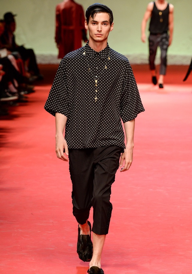 Dolce & Gabbana İlkbahar / Yaz 2015