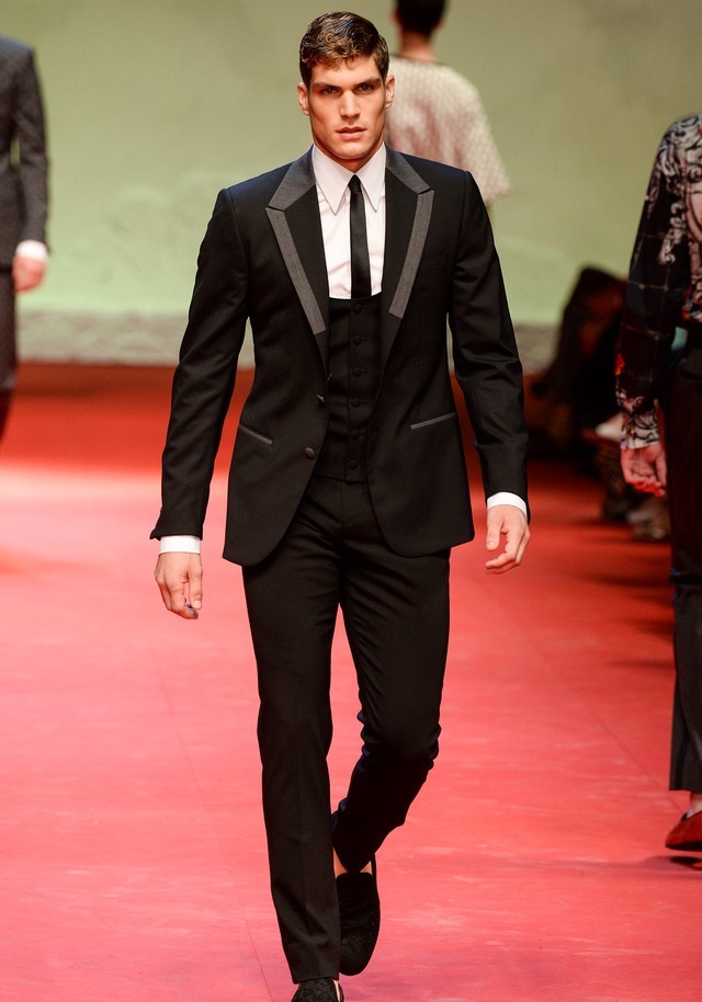 Dolce & Gabbana İlkbahar / Yaz 2015