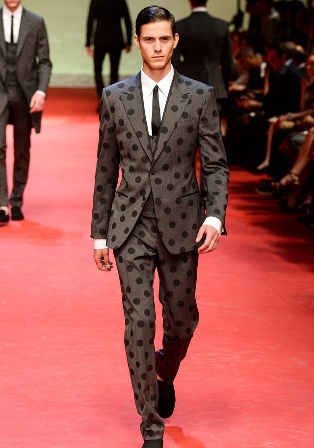 Dolce & Gabbana İlkbahar / Yaz 2015