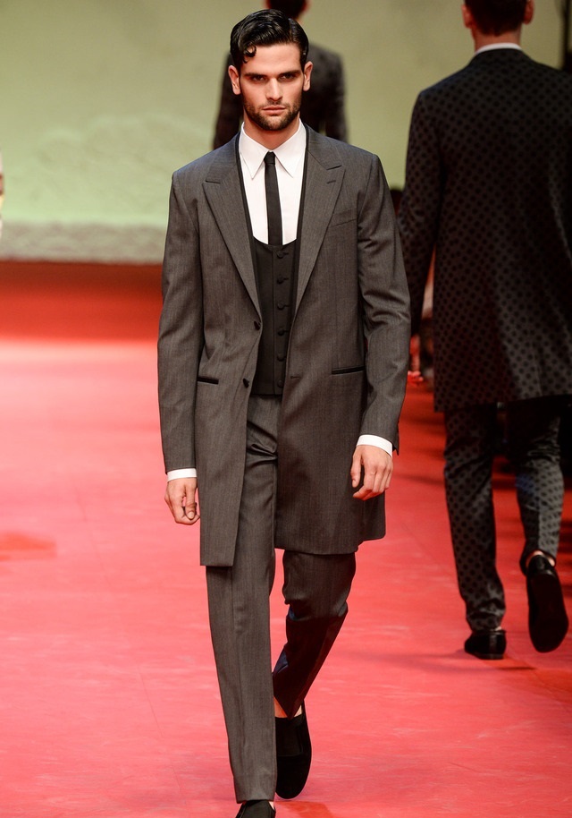 Dolce & Gabbana İlkbahar / Yaz 2015