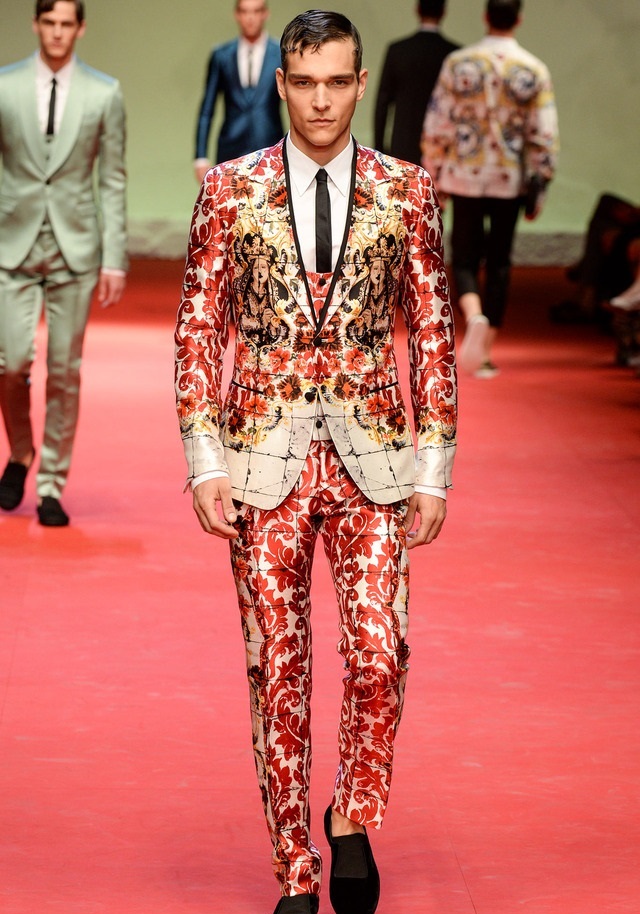 Dolce & Gabbana İlkbahar / Yaz 2015