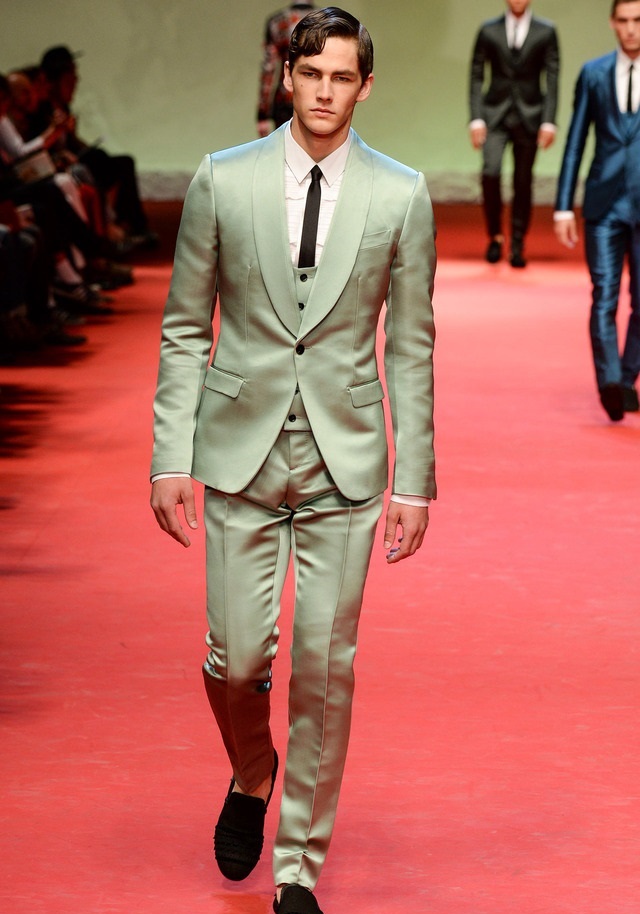 Dolce & Gabbana İlkbahar / Yaz 2015