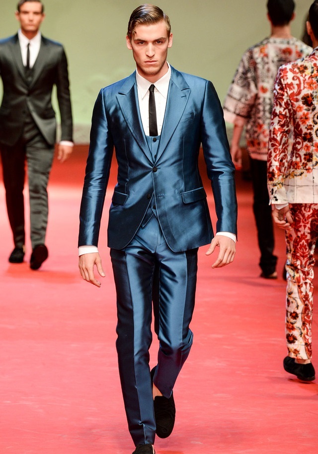 Dolce & Gabbana İlkbahar / Yaz 2015