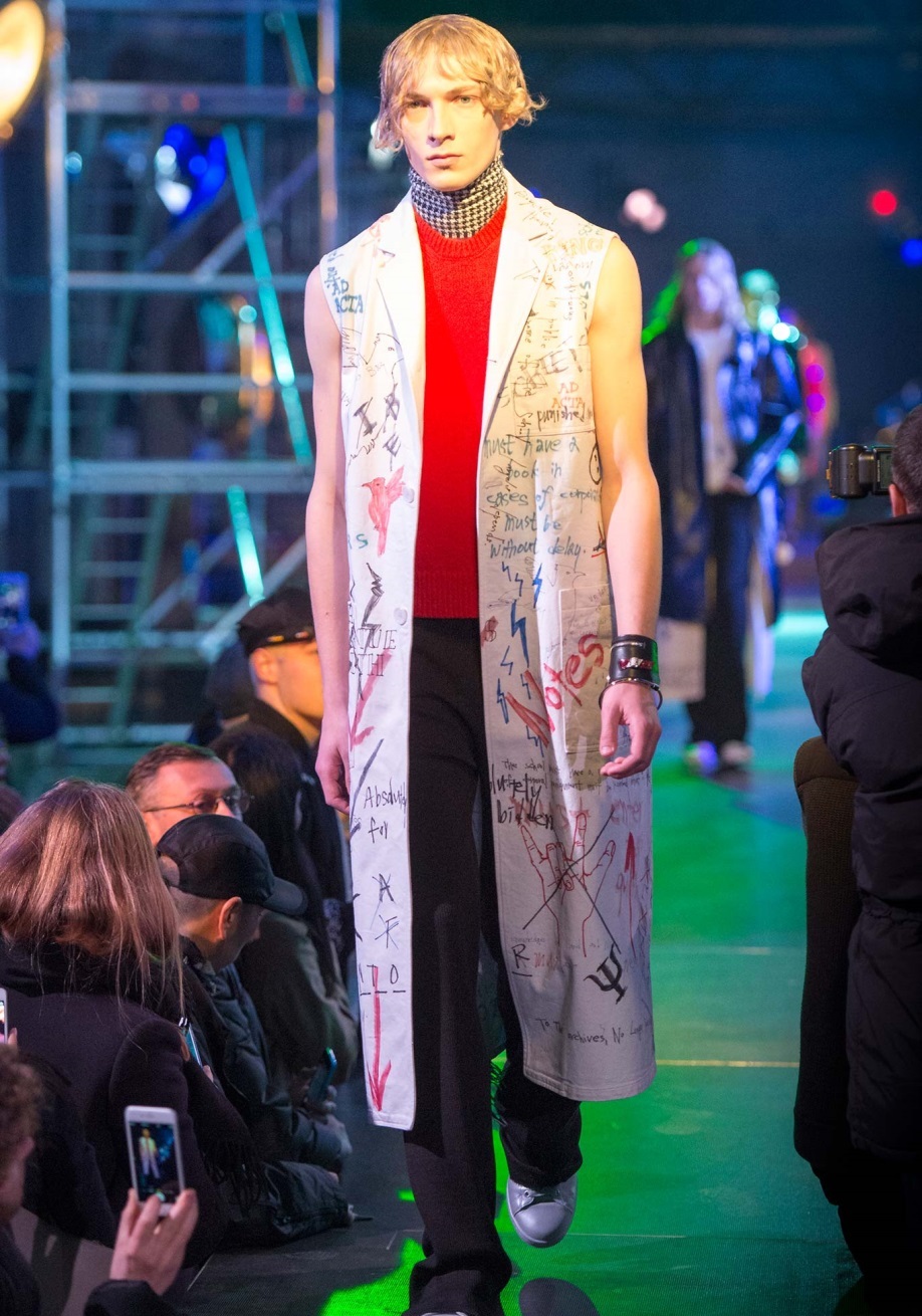 Raf Simons Sonbahar / Kış 2015