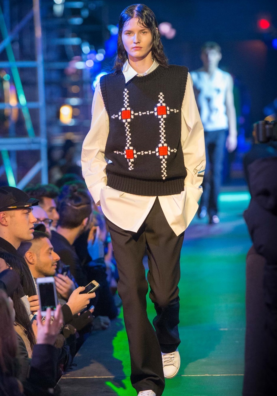 Raf Simons Sonbahar / Kış 2015