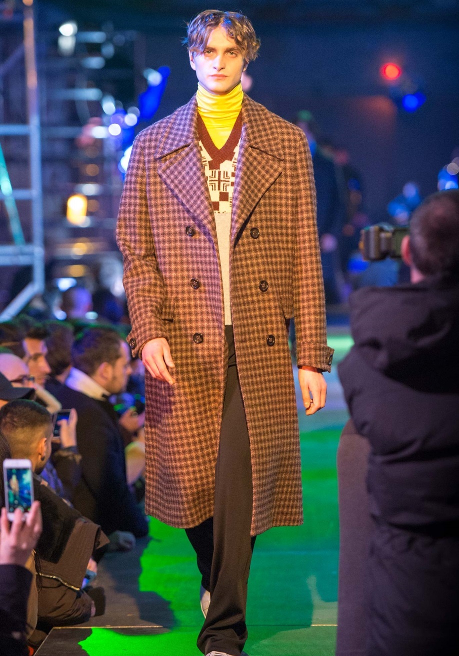 Raf Simons Sonbahar / Kış 2015