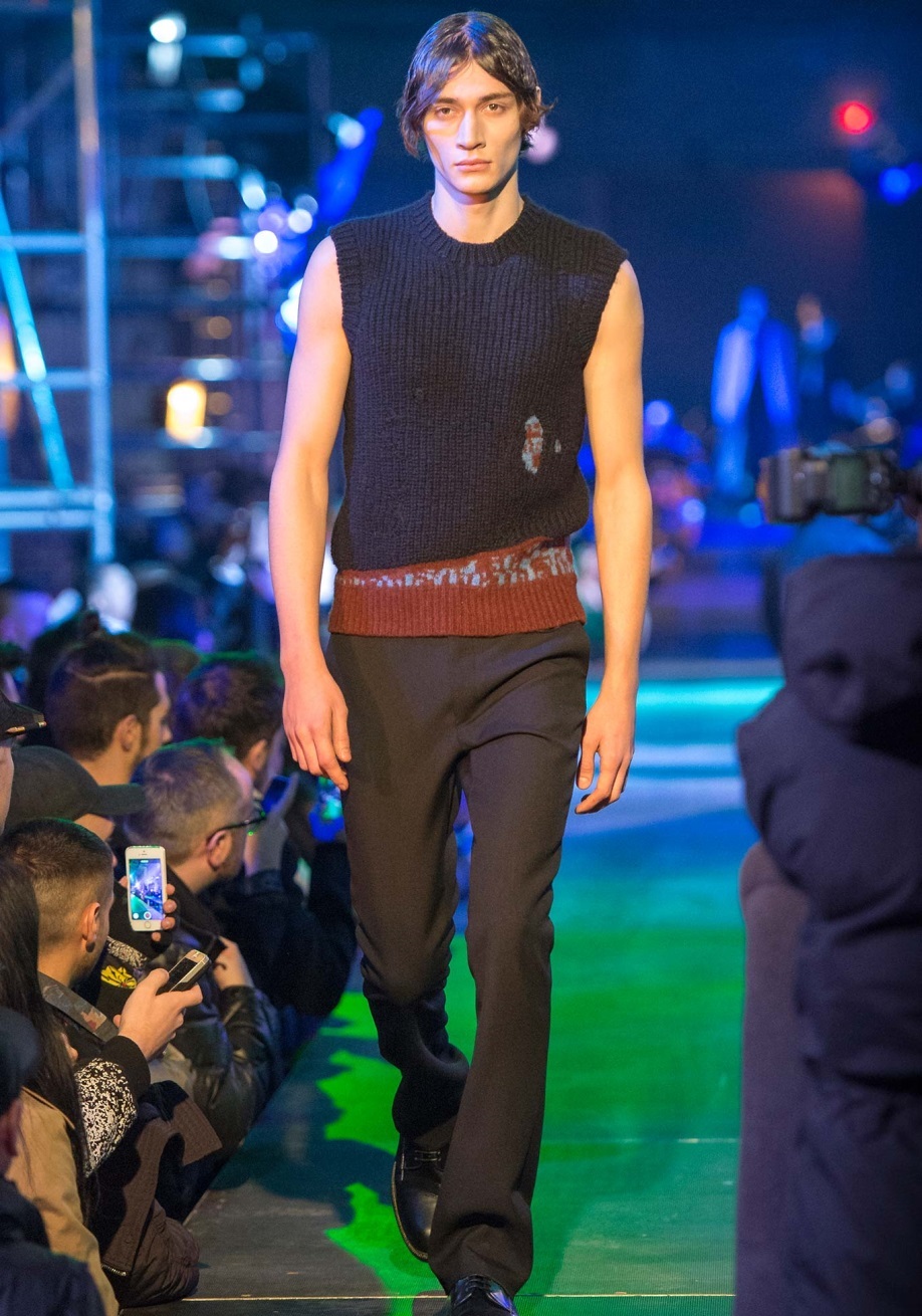 Raf Simons Sonbahar / Kış 2015