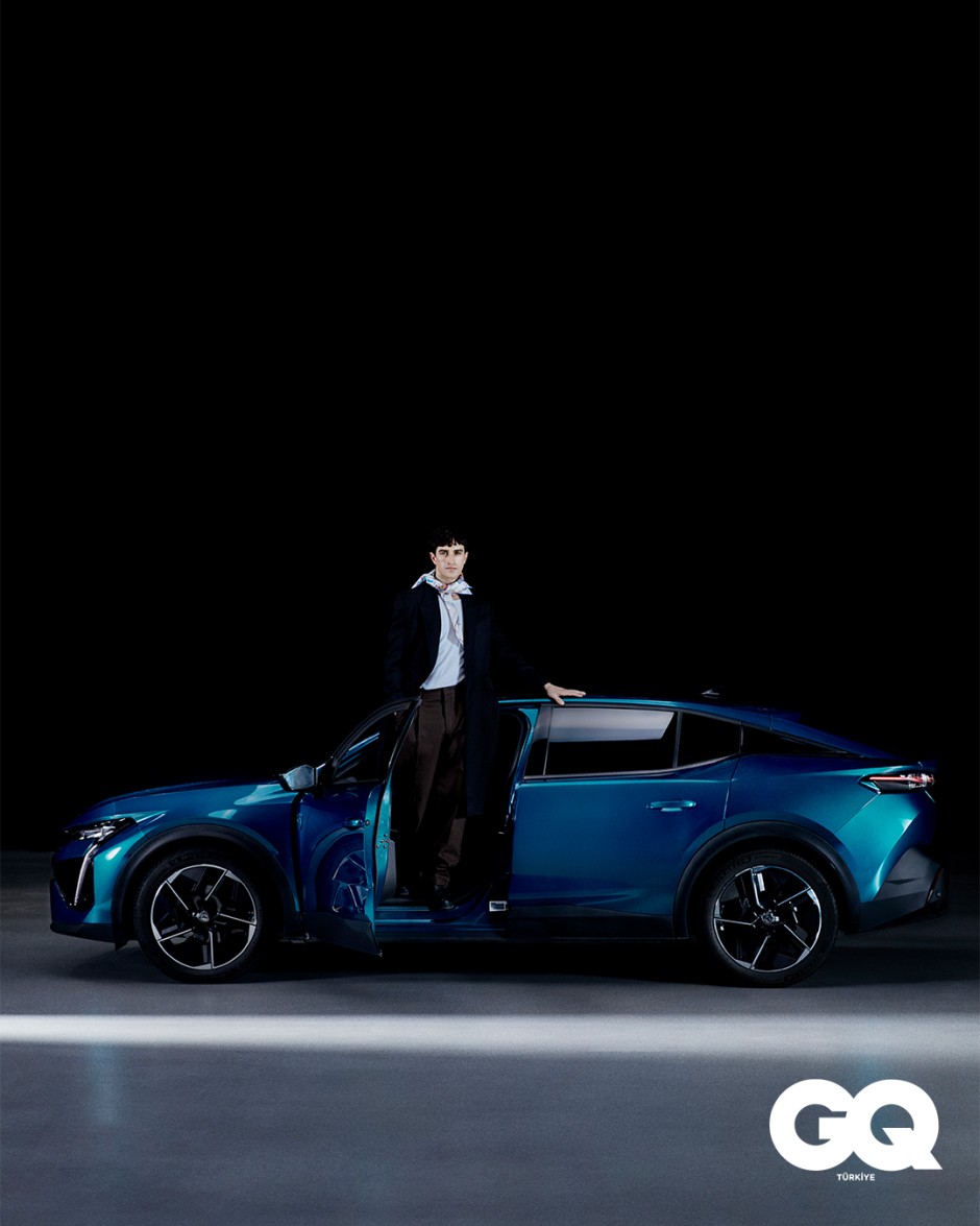 Peugeot 408 ile Modern Gelecek