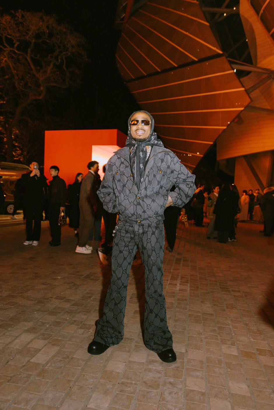 Pharrel'ın Transatlantik Stil Füzyonu