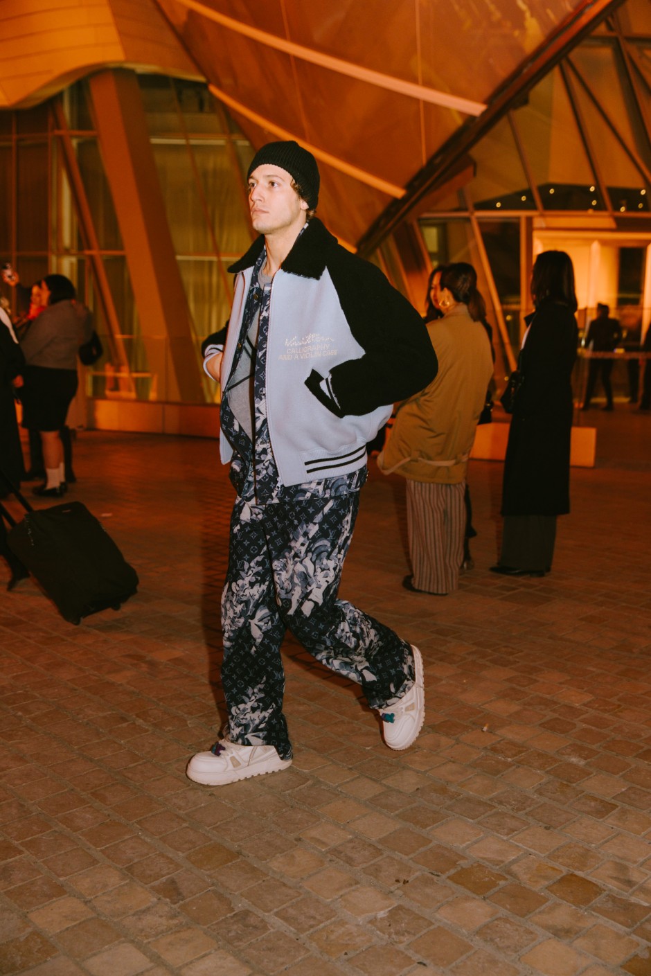 Pharrel'ın Transatlantik Stil Füzyonu