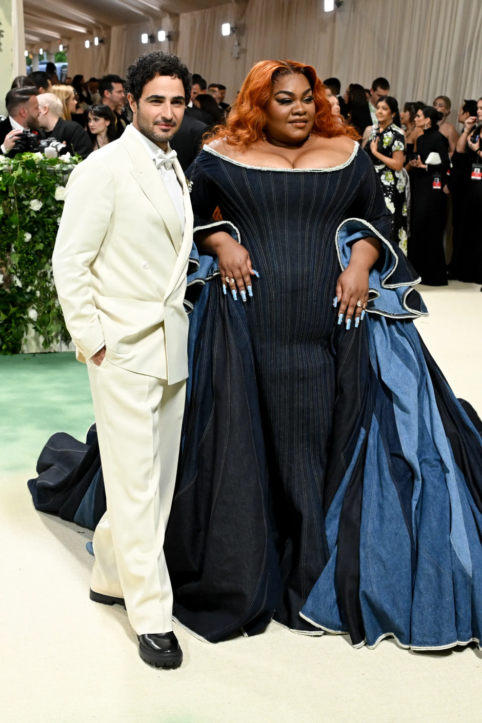 Met Gala 2024: Geceye Katılan Ünlü Erkeklerin Stilleri Zac Posen ve Da'Vine Joy Randolph