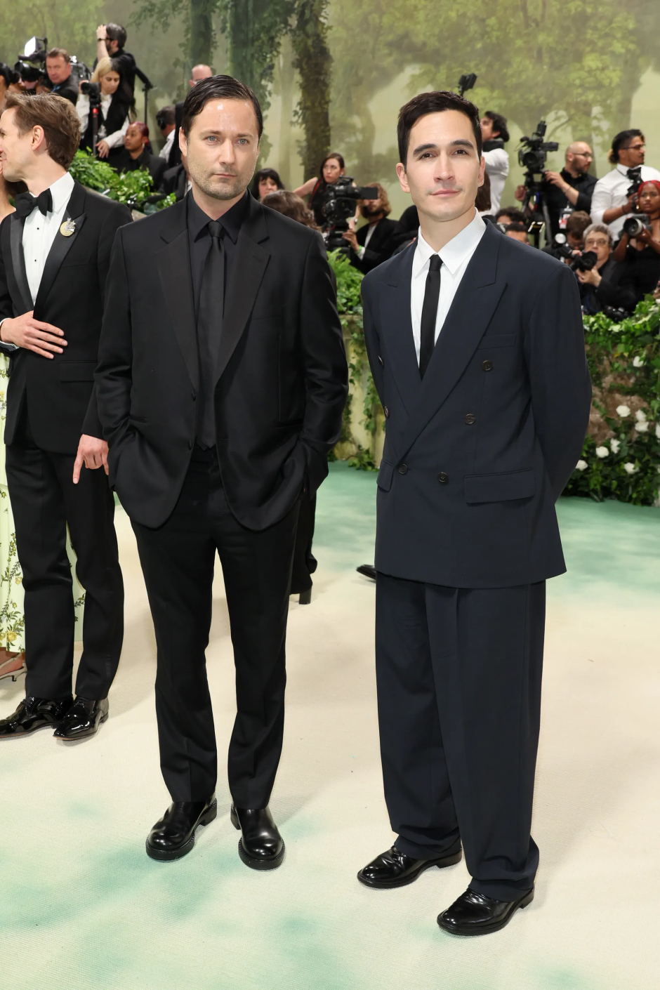 Met Gala 2024: Geceye Katılan Ünlü Erkeklerin Stilleri Jack McCollough ve Lazaro Hernandez