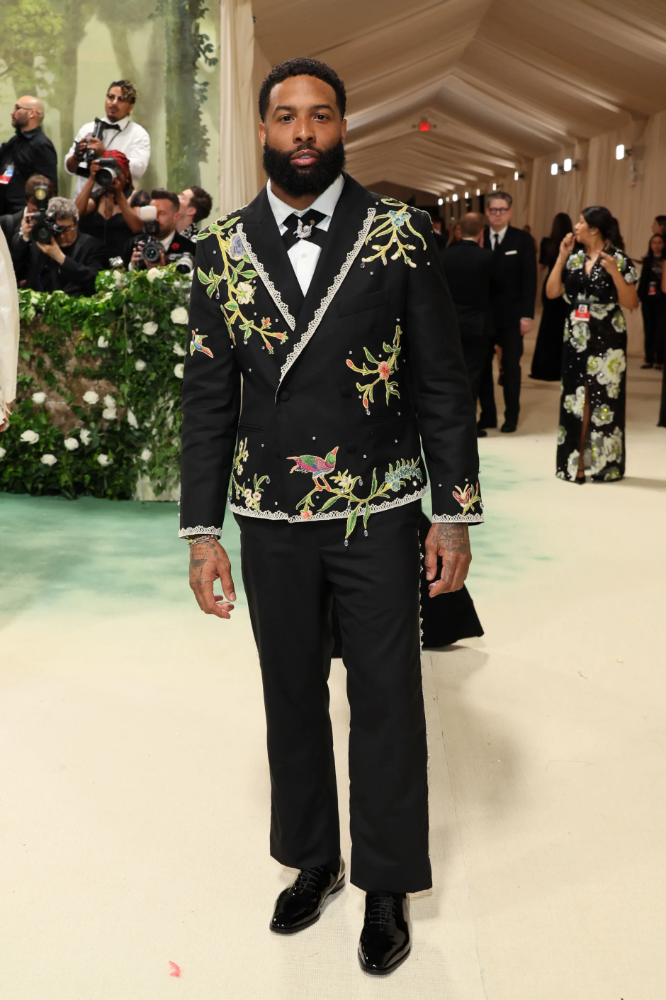 Met Gala 2024: Geceye Katılan Ünlü Erkeklerin Stilleri Odell Beckham Jr.