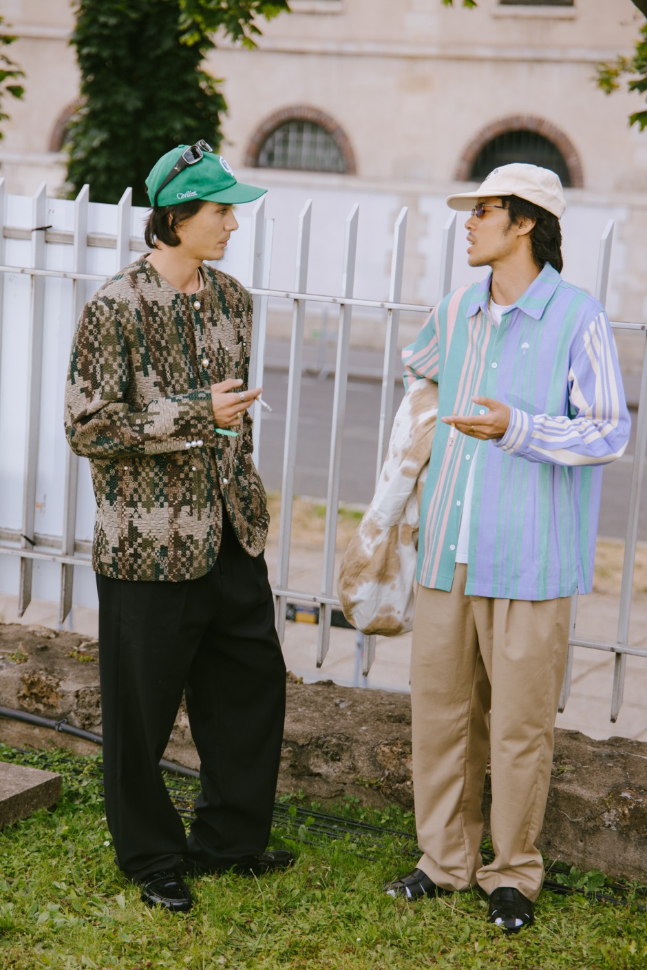 Paris Erkek Moda Haftası İlkbahar/Yaz 2025 Sokak Stili