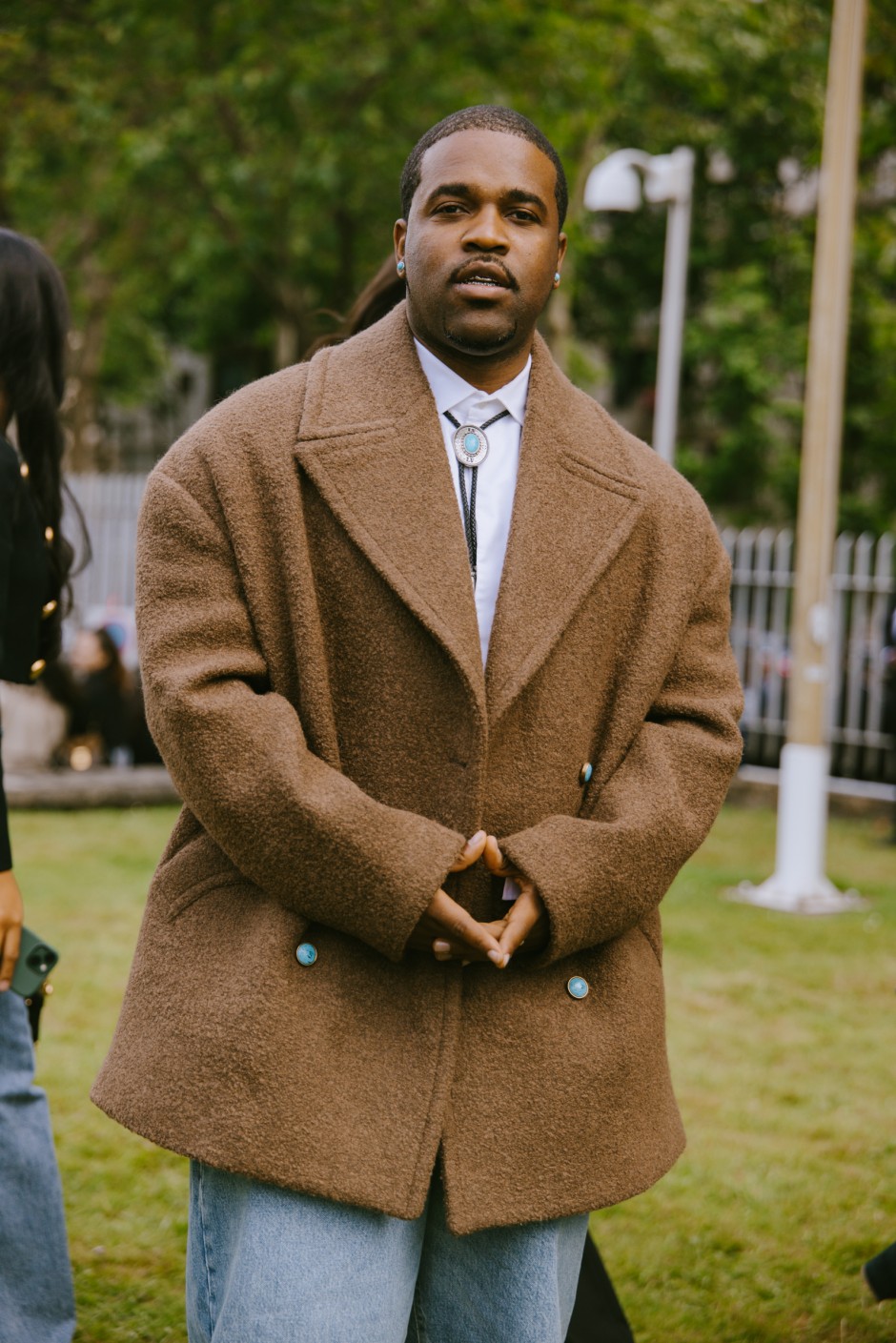 Paris Erkek Moda Haftası İlkbahar/Yaz 2025 Sokak Stili