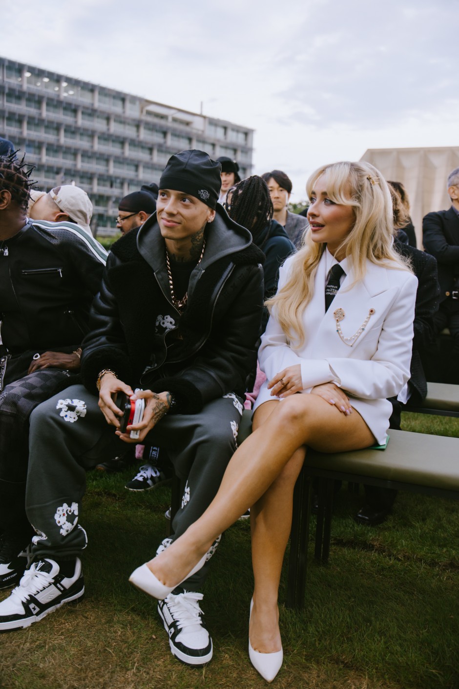 Paris Erkek Moda Haftası İlkbahar/Yaz 2025 Sokak Stili