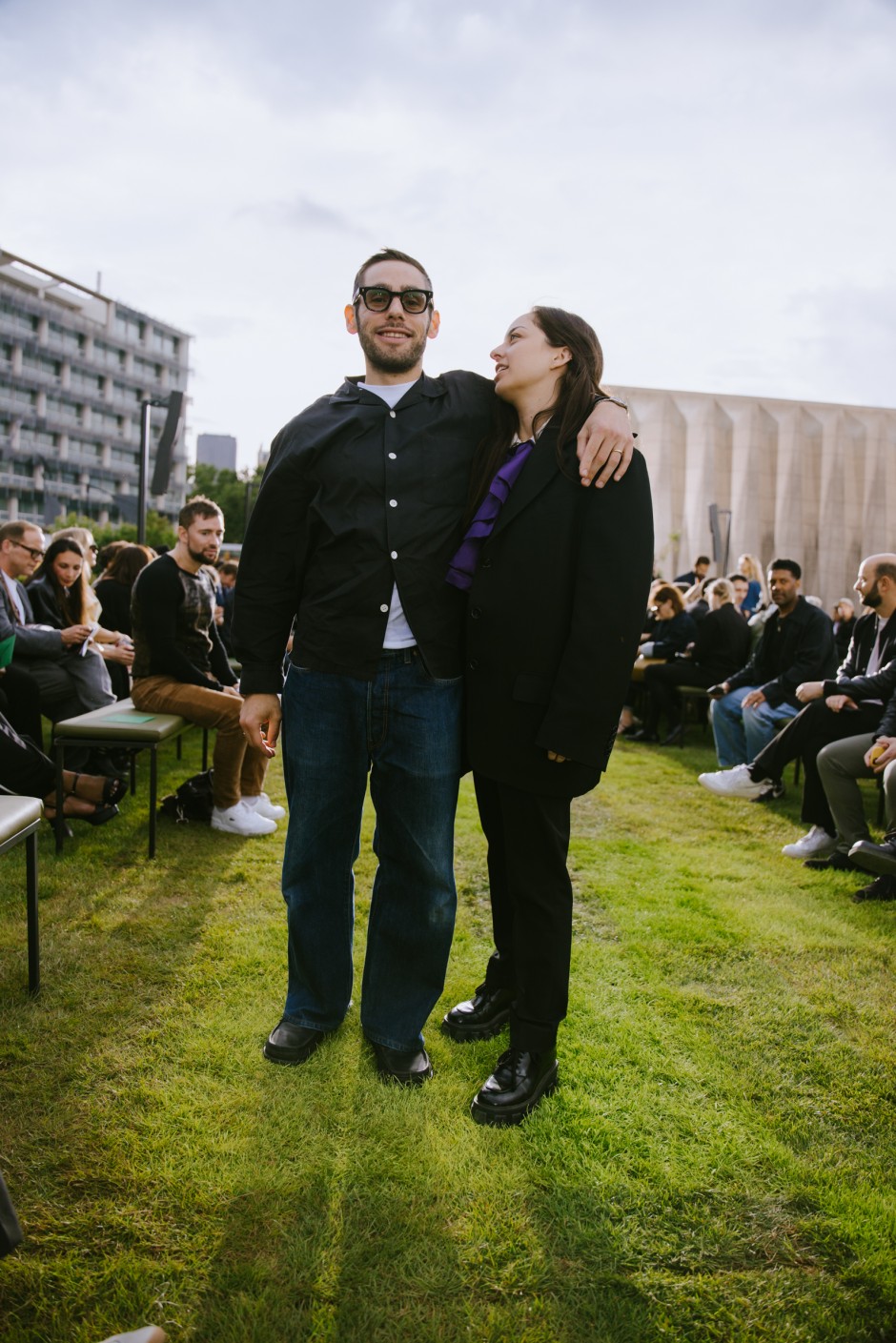 Paris Erkek Moda Haftası İlkbahar/Yaz 2025 Sokak Stili