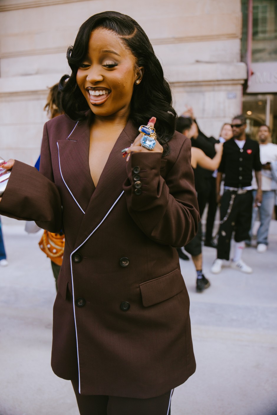 Paris Erkek Moda Haftası İlkbahar/Yaz 2025 Sokak Stili