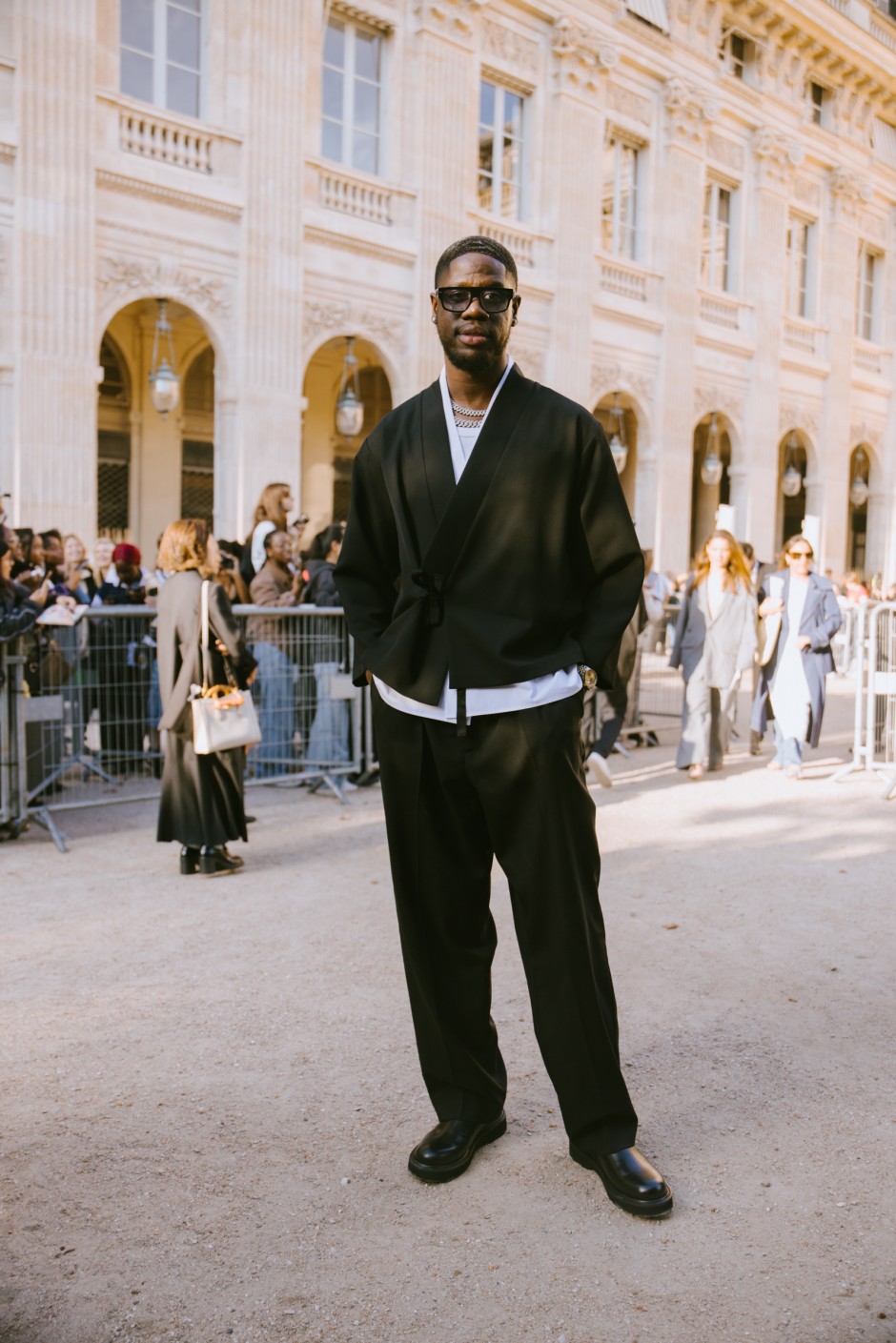 Paris Erkek Moda Haftası İlkbahar/Yaz 2025 Sokak Stili