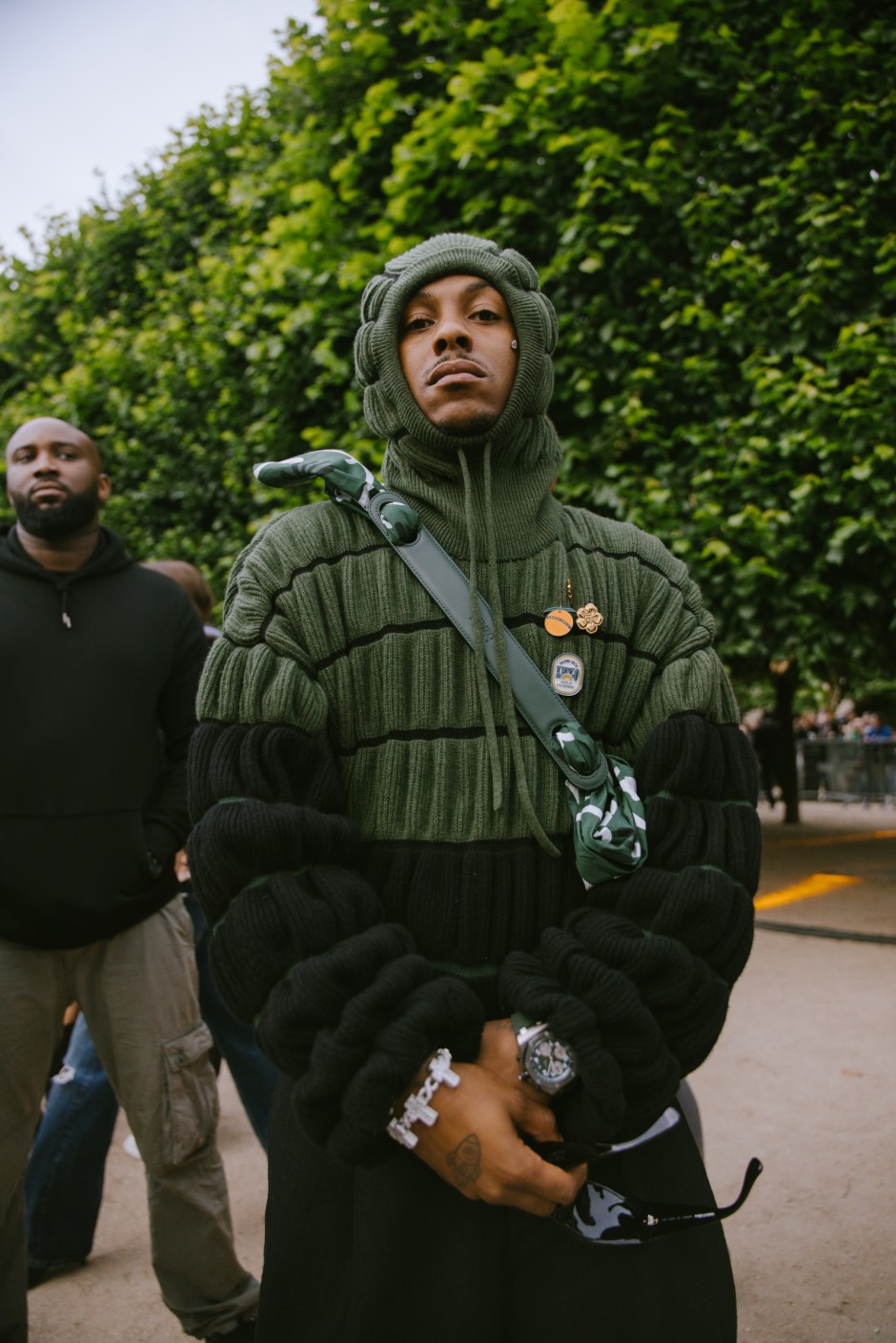 Paris Erkek Moda Haftası İlkbahar/Yaz 2025 Sokak Stili