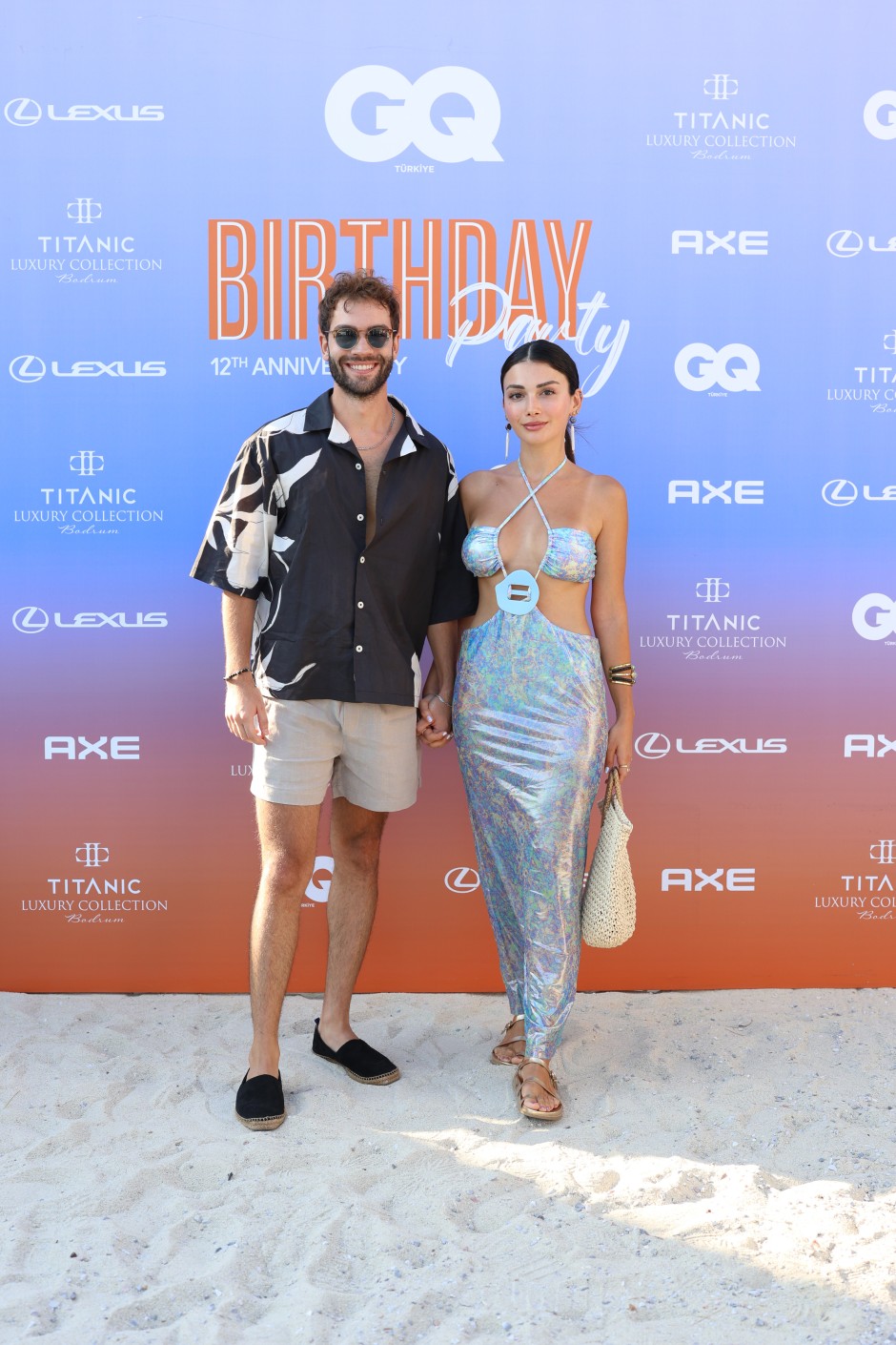 Burak Berkay Akgül ve Özge Yağız