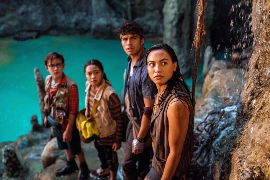 Finding Ohana (2021)