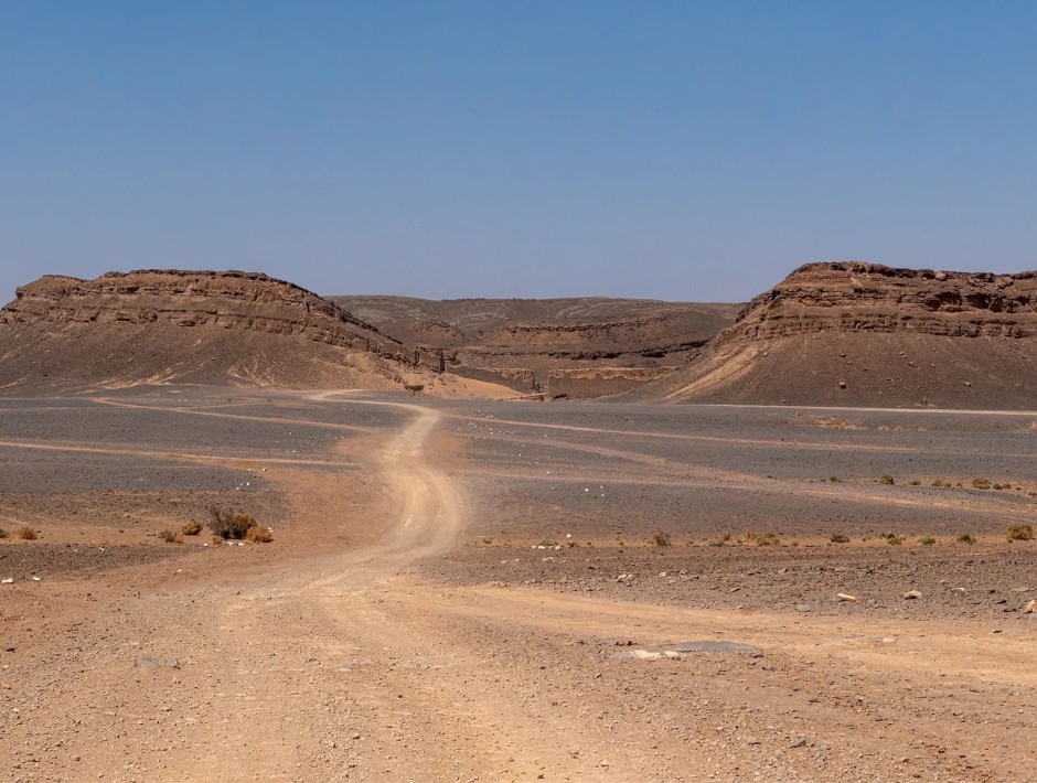 Gara Medouar Krateri, Fas - Spectre ( 2015)