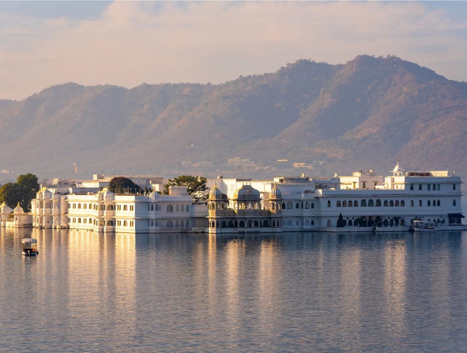 Taj Lake Palace, Udaipur, Hindistan - Octopussy ( 1983)