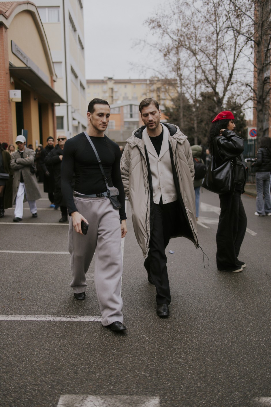 Sokak Stili: Milano Erkek Moda Haftası Sonbahar/Kış 2025