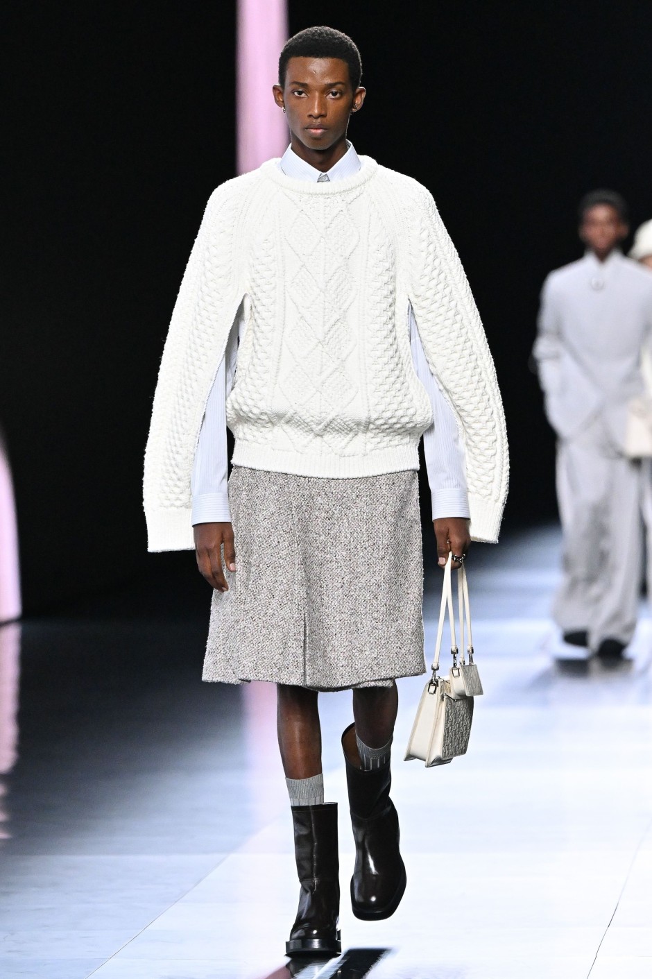 Kim Jones'un Dior Döneminde Yarattığı En İyi 30 Görünüm Kim Jones'un Dior Döneminde Yarattığı En İyi 30 Görünüm