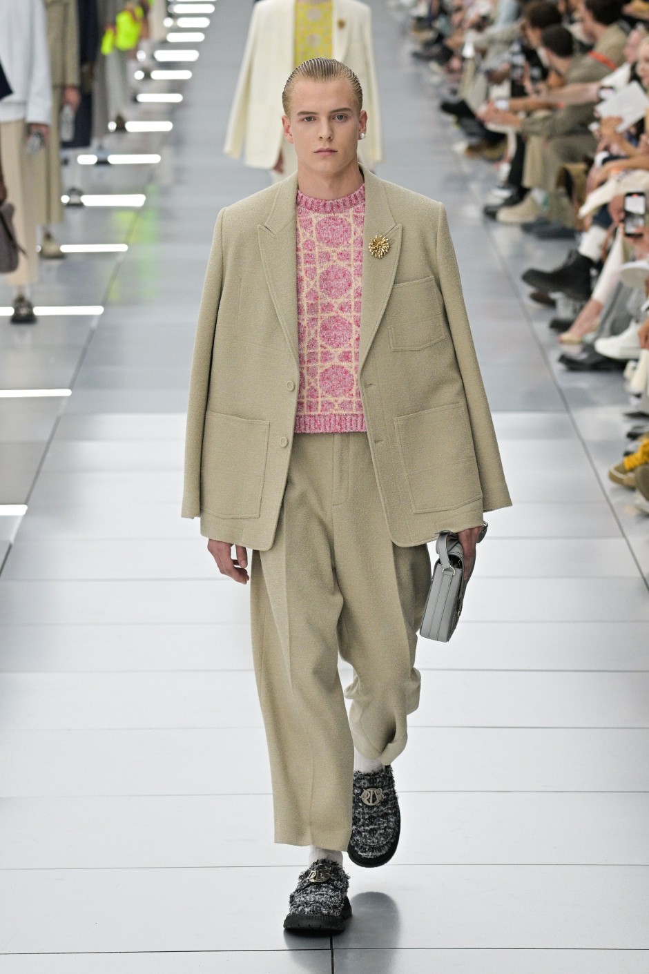 Kim Jones'un Dior Döneminde Yarattığı En İyi 30 Görünüm Kim Jones'un Dior Döneminde Yarattığı En İyi 30 Görünüm