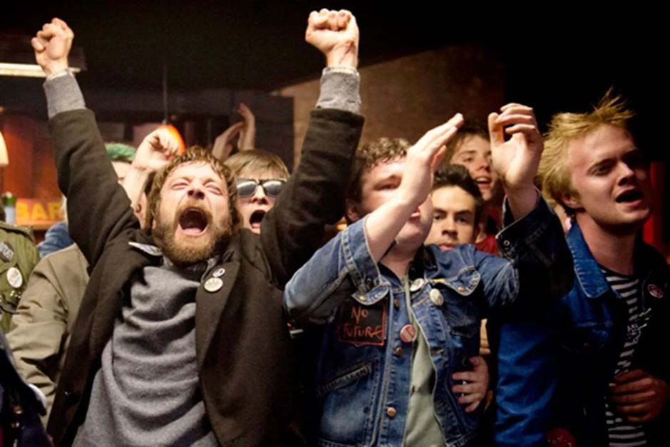 İyi Titreşimler (2012)