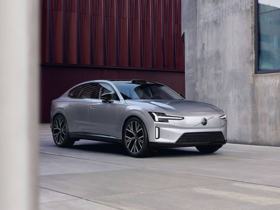 GQ 2025'in En İyi Yeni Otomobillerini Seçti