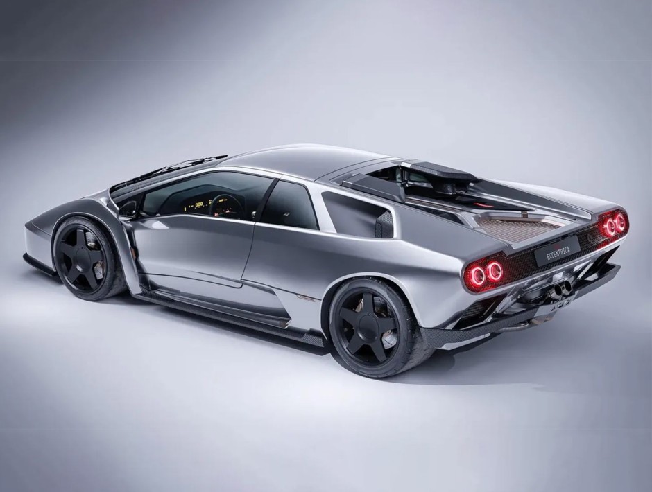 GQ 2025'in En İyi Yeni Otomobillerini Seçti