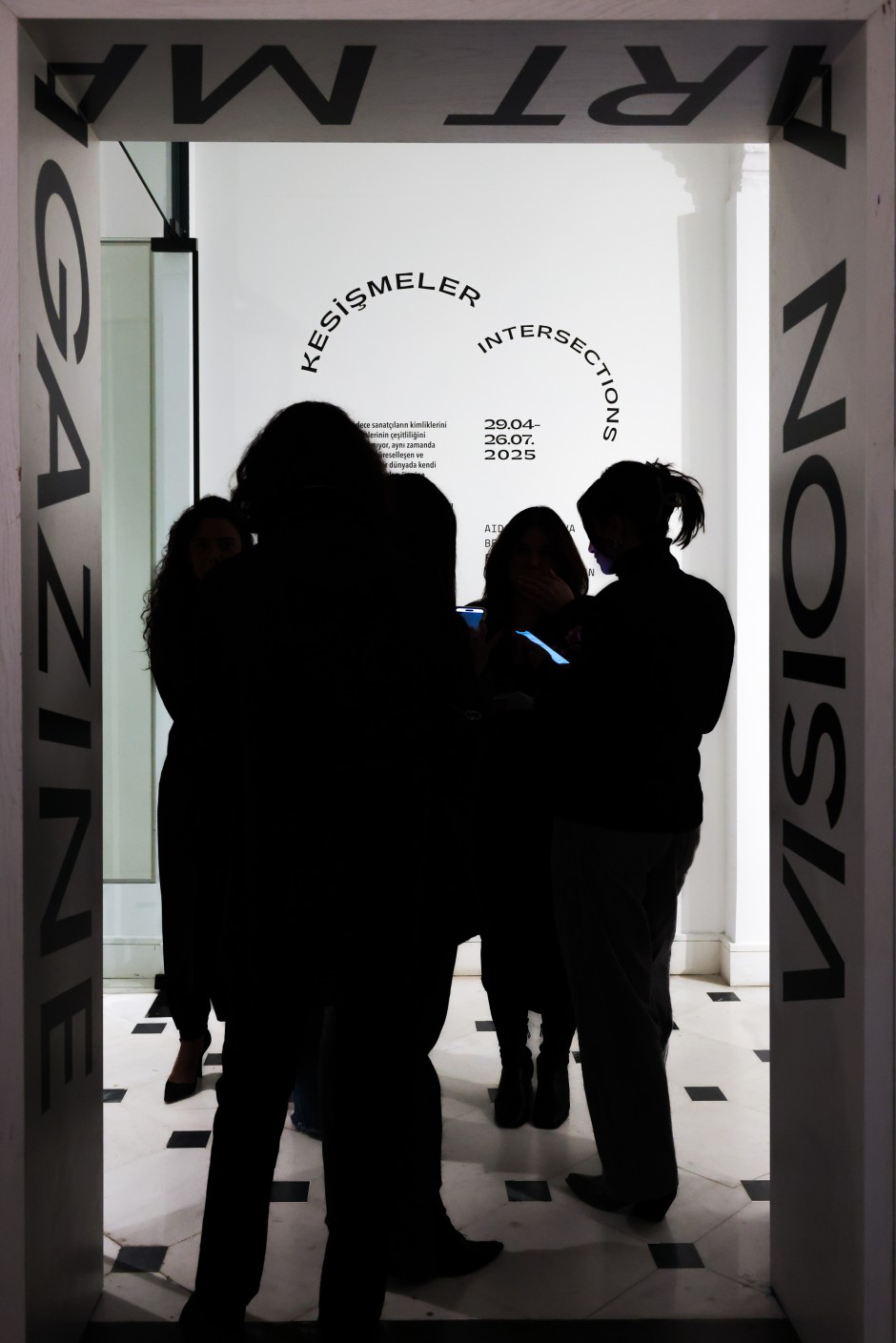 Vision Art Platform'un Yeni Sergisi Kesişmeler