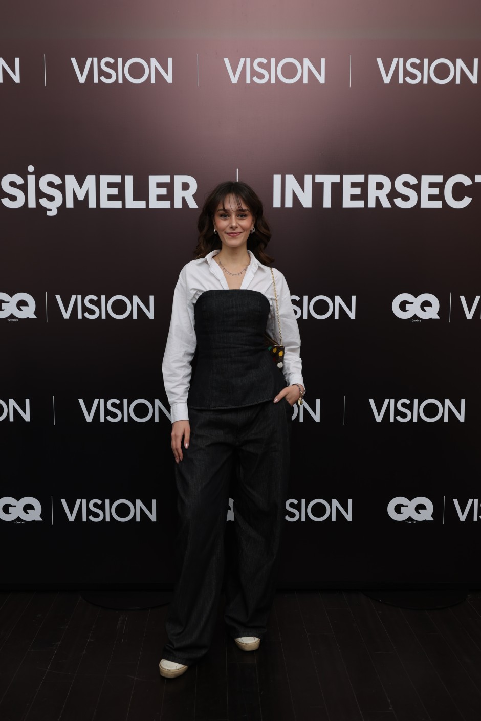 Vision Art Platform'un Yeni Sergisi Kesişmeler