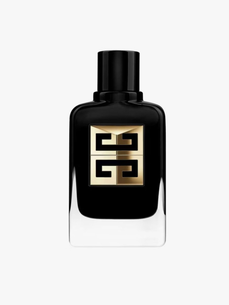 Buluşmaya Giderken Sıkabileceğiniz En İyi Erkek Parfümleri