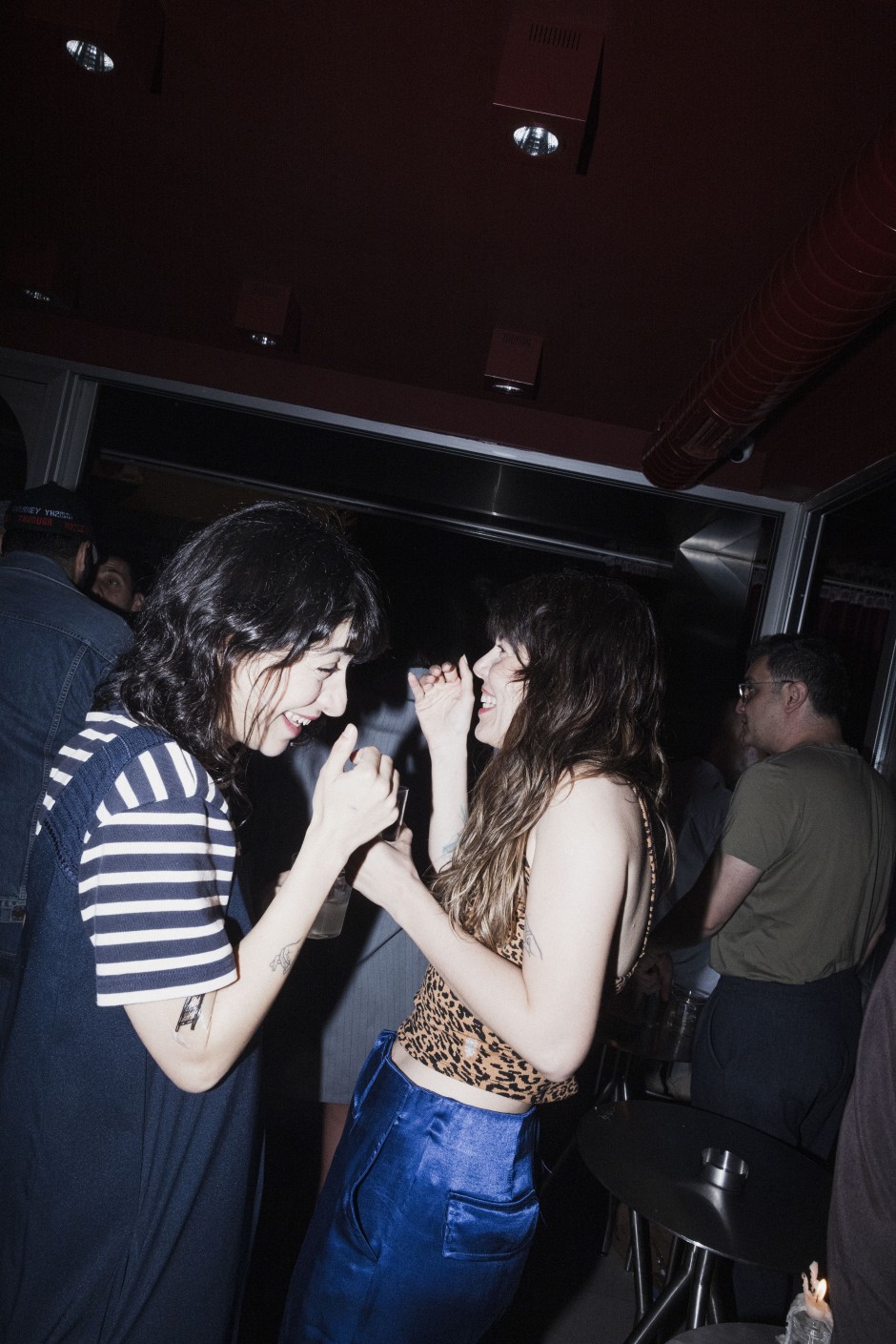 GQ Mayıs Sayısı için 'Too Little Too Late' Bir Parti