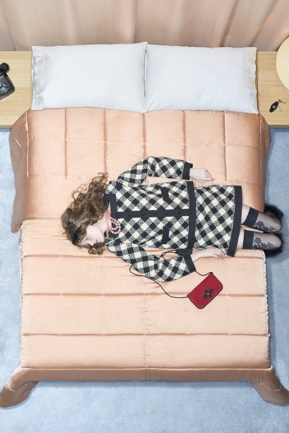 Valentino ve Alessandro Michele Bu Kez de Abartmaktan Çekinmedi