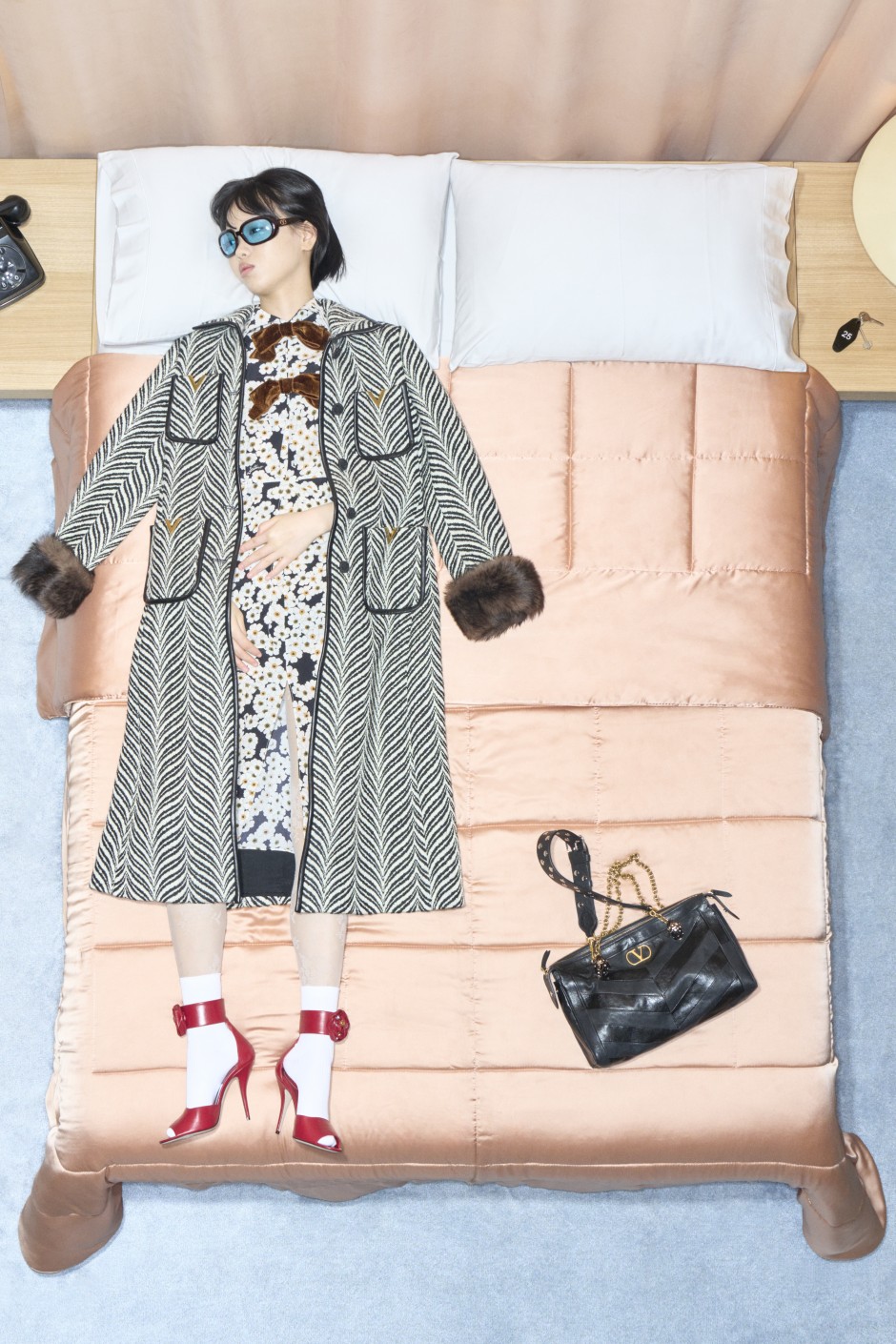 Valentino ve Alessandro Michele Bu Kez de Abartmaktan Çekinmedi