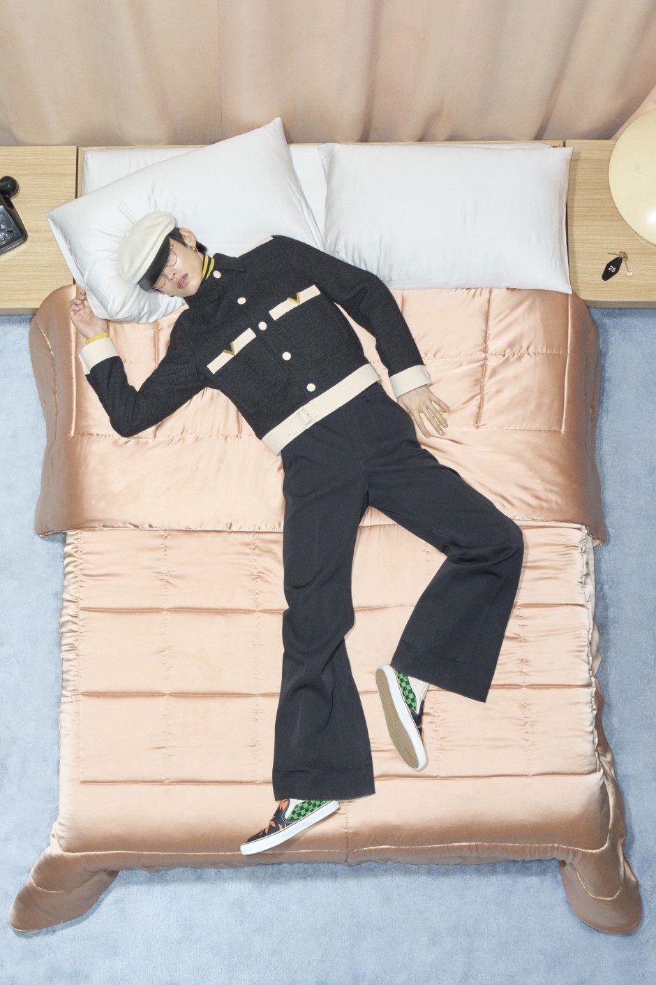 Valentino ve Alessandro Michele Bu Kez de Abartmaktan Çekinmedi