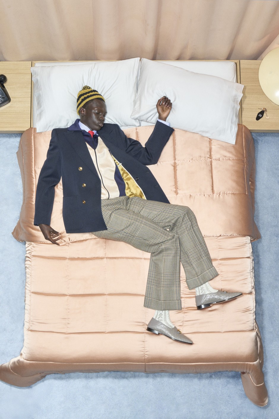 Valentino ve Alessandro Michele Bu Kez de Abartmaktan Çekinmedi