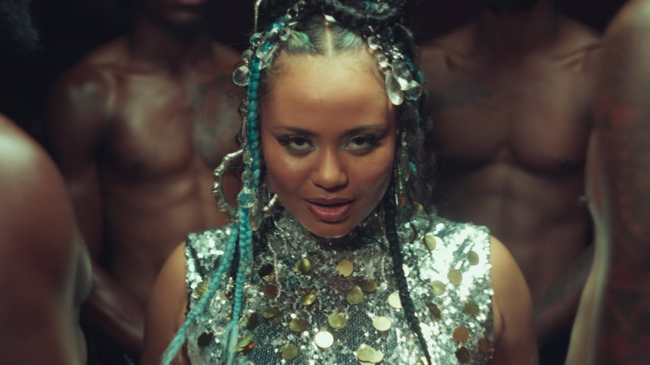 Bu Yazın Şarkısı Olmaya Aday 10 Yabancı Parça