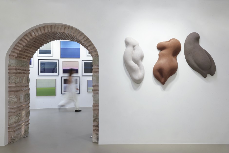 Galeri Bosfor, Karaköy'deki Yeni Mekanını “KÖLEMEN 7” Grup Sergisi İle Açıyor