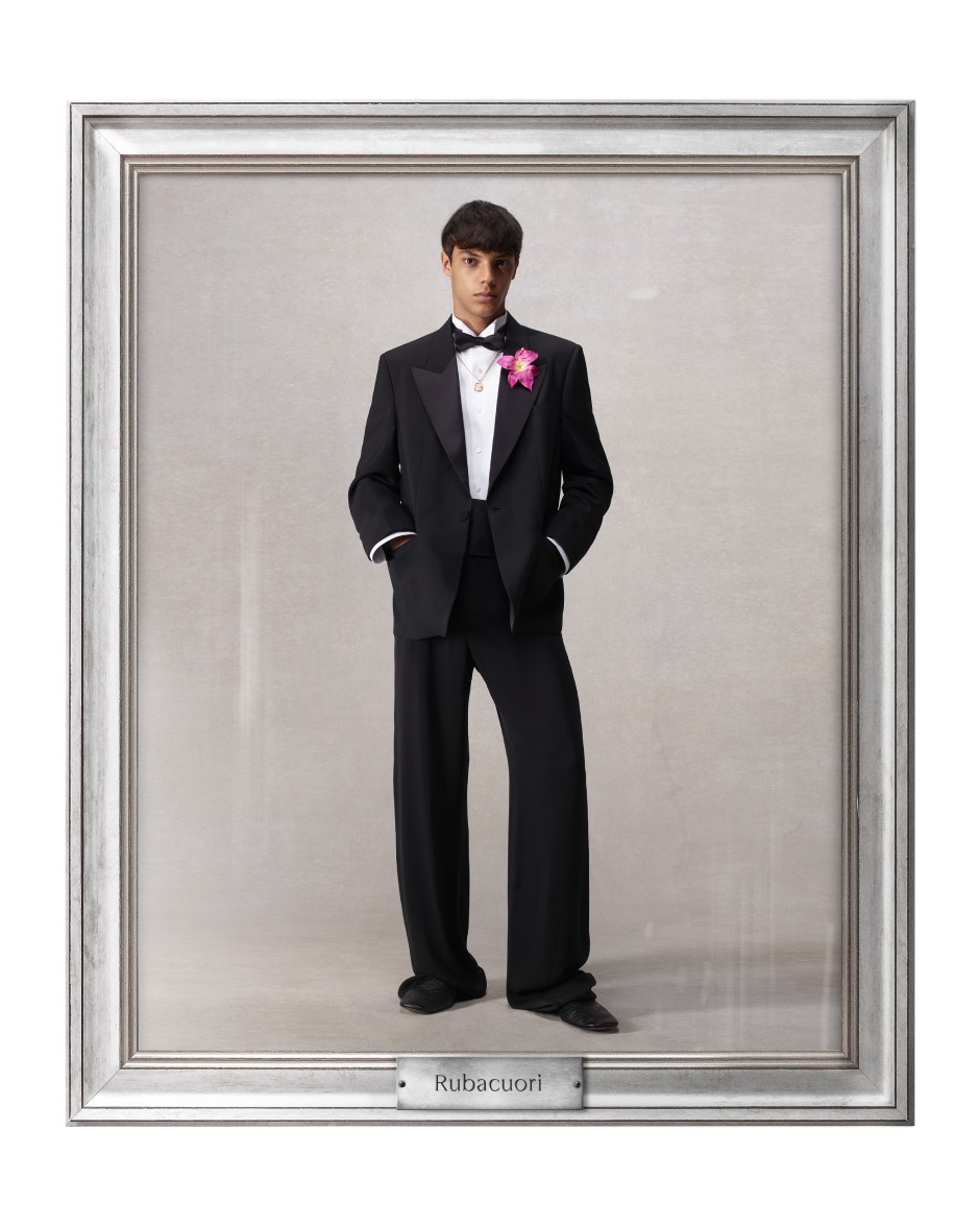 Demna’nın Yeni Gucci’si La Famiglia ile Başlıyor